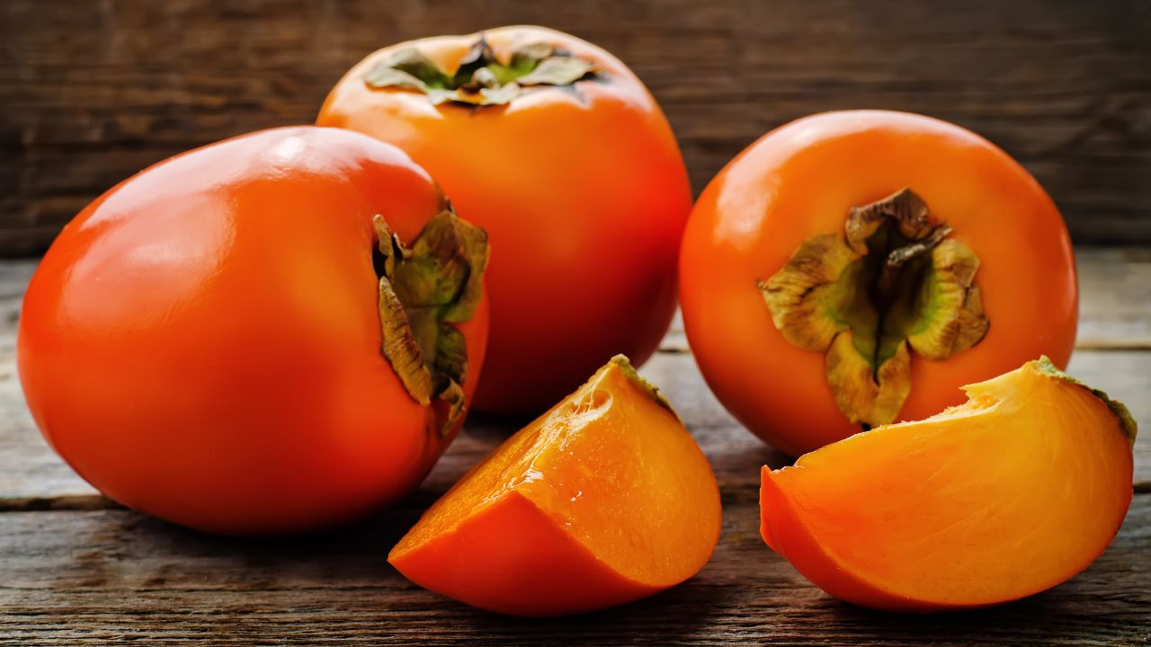13 Great Ways To Use Persimmons In Recipes