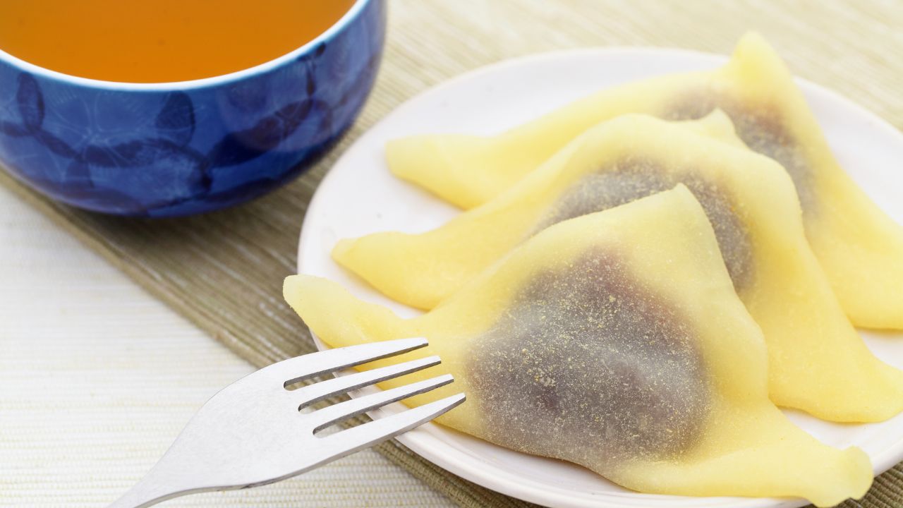 25 Deliciously Decadent Traditional Japanese Desserts And Sweets