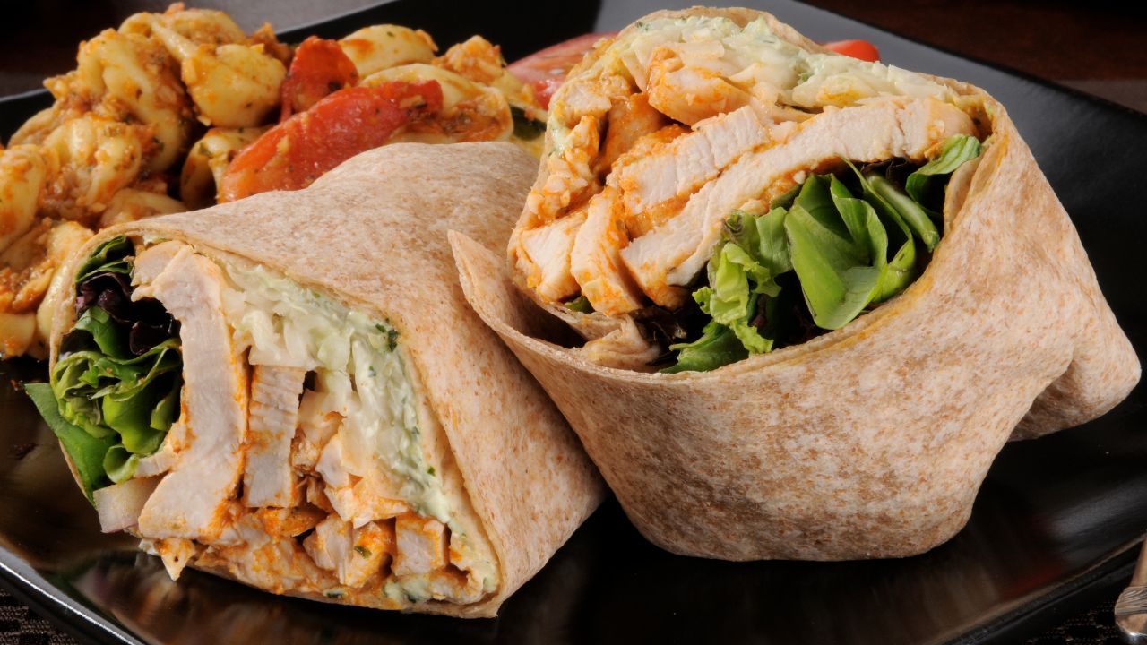 28 Lunch And Dinner Chicken Wrap Recipes (Healthy)