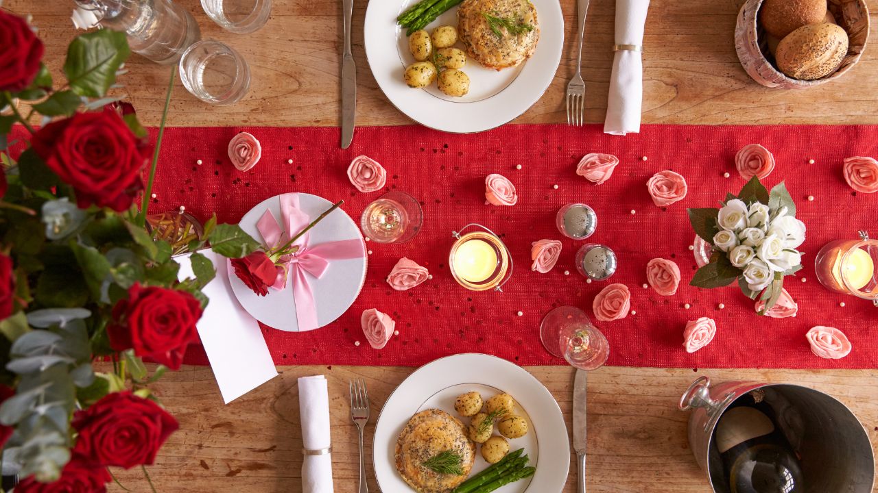 32 Delicious Valentine's Day Meal Ideas
