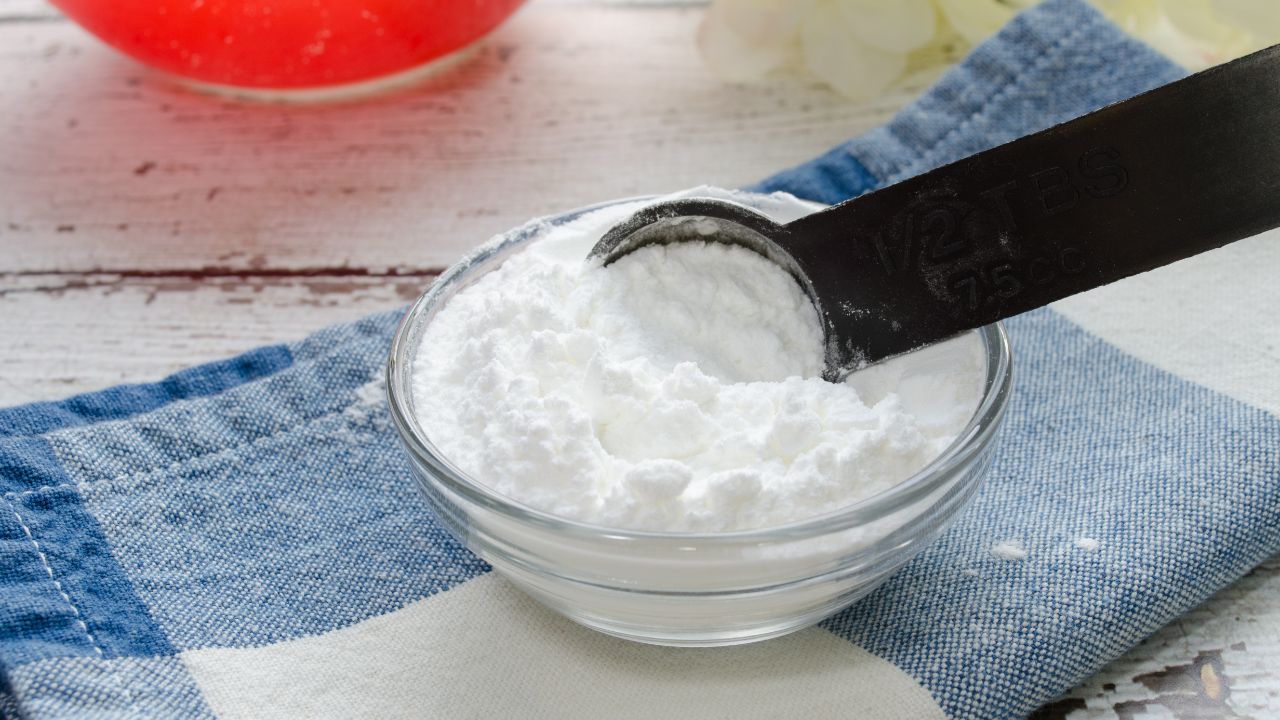 13 Best Baking Powder Substitutes You Need To Try!