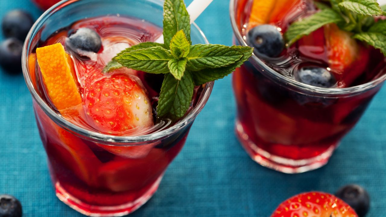 20 Top Sangria Recipes To Get You Summer Ready!