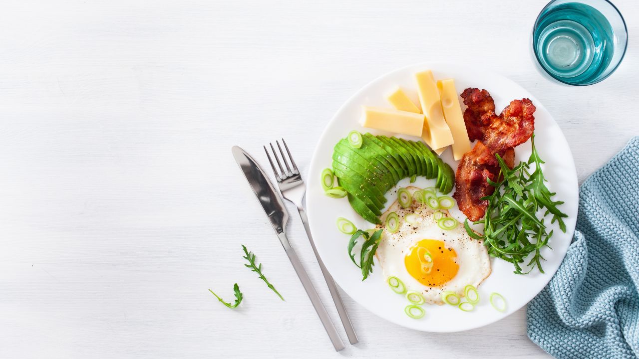 33 Delicious Keto Recipes For Breakfast