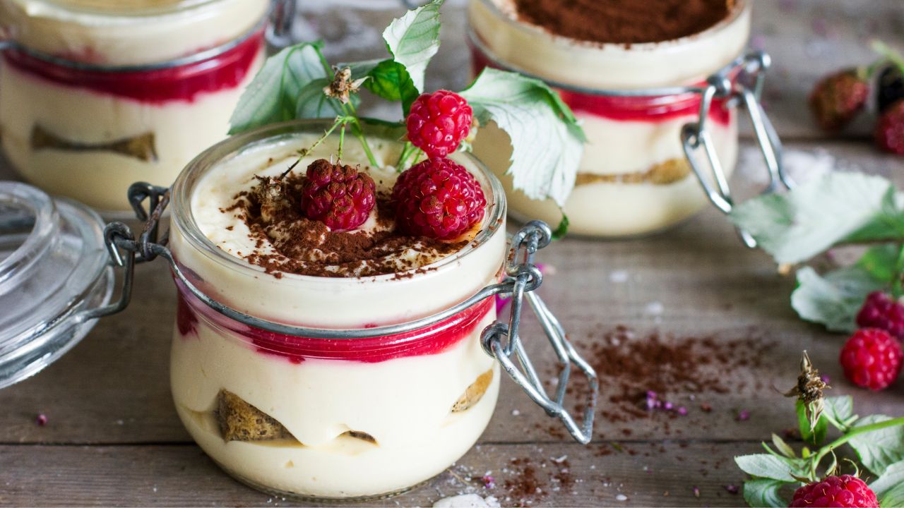 35 Of The Most Incredible And Easiest Desserts You Can Make At Home
