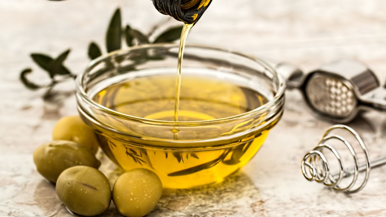 7 Olive Oil Substitutes