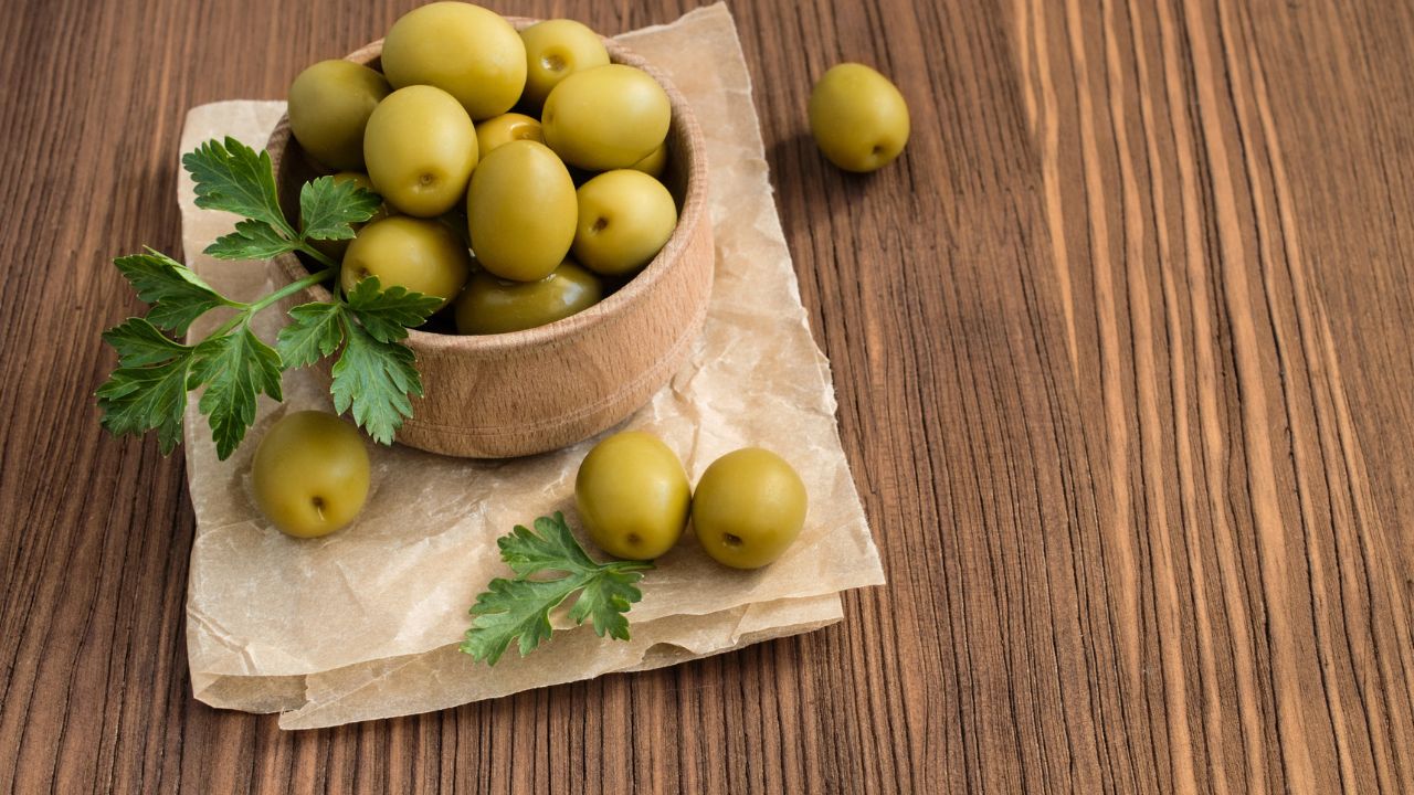 Green Olives