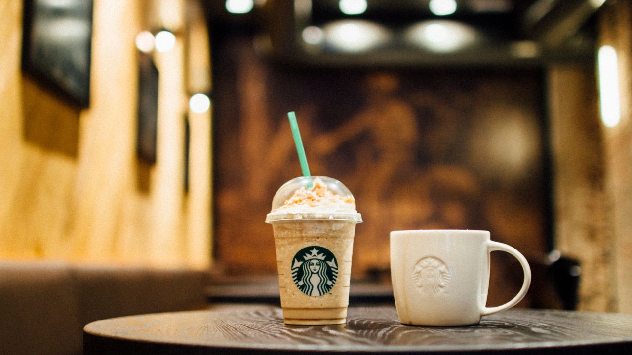 22 Delicious Caffeine Drinks at Starbucks