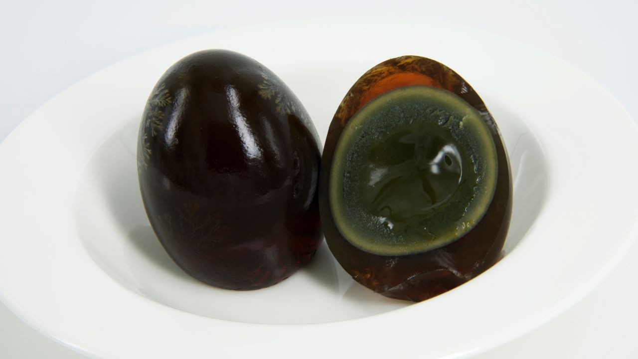What Is A Century Egg And Does It Taste Nice  (1)