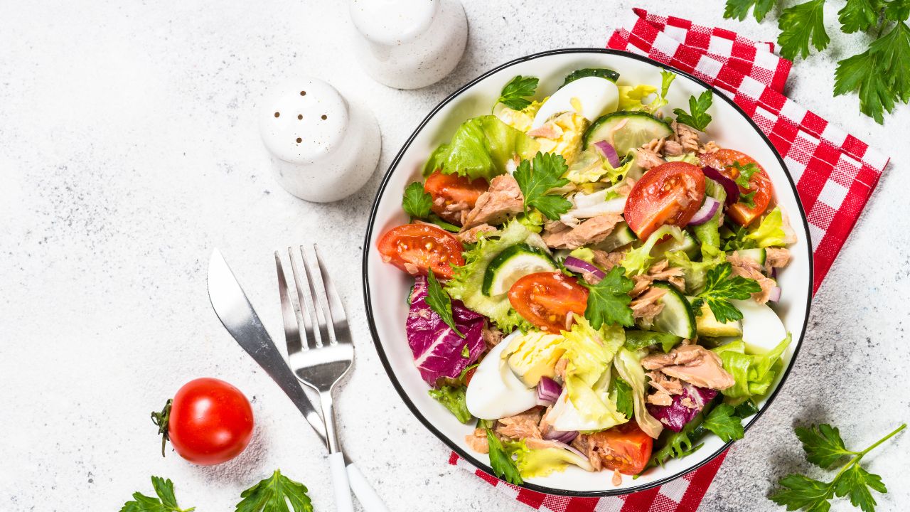 26 Amazing Keto Salad Recipes