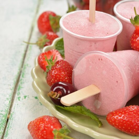 28 Of The Best Frozen Strawberry Recipes You Need To Try!