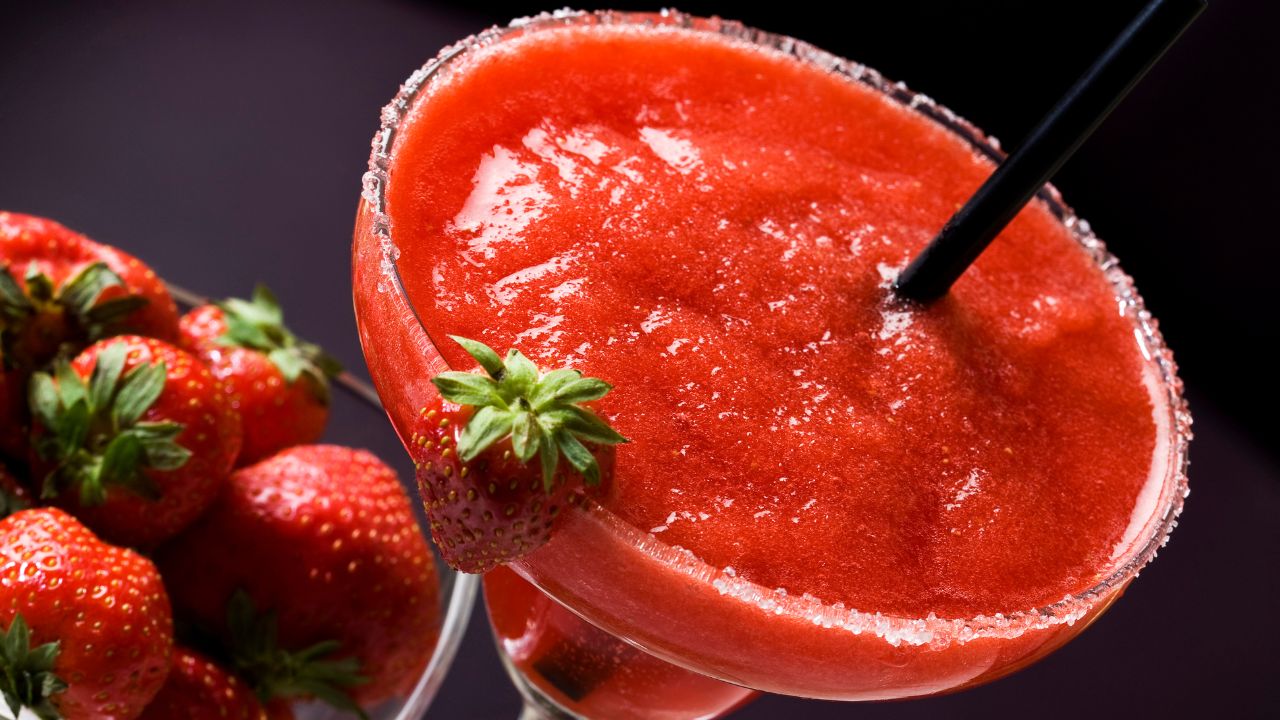 30 Fruity And Fresh Strawberry Cocktails