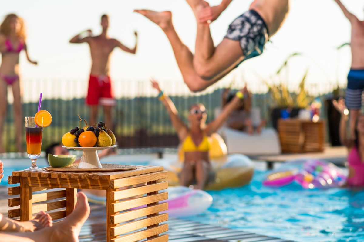 36 Of The Best Foods To Serve At Your Next Pool Party
