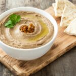 The Ideal Foods To Eat With Hummus 