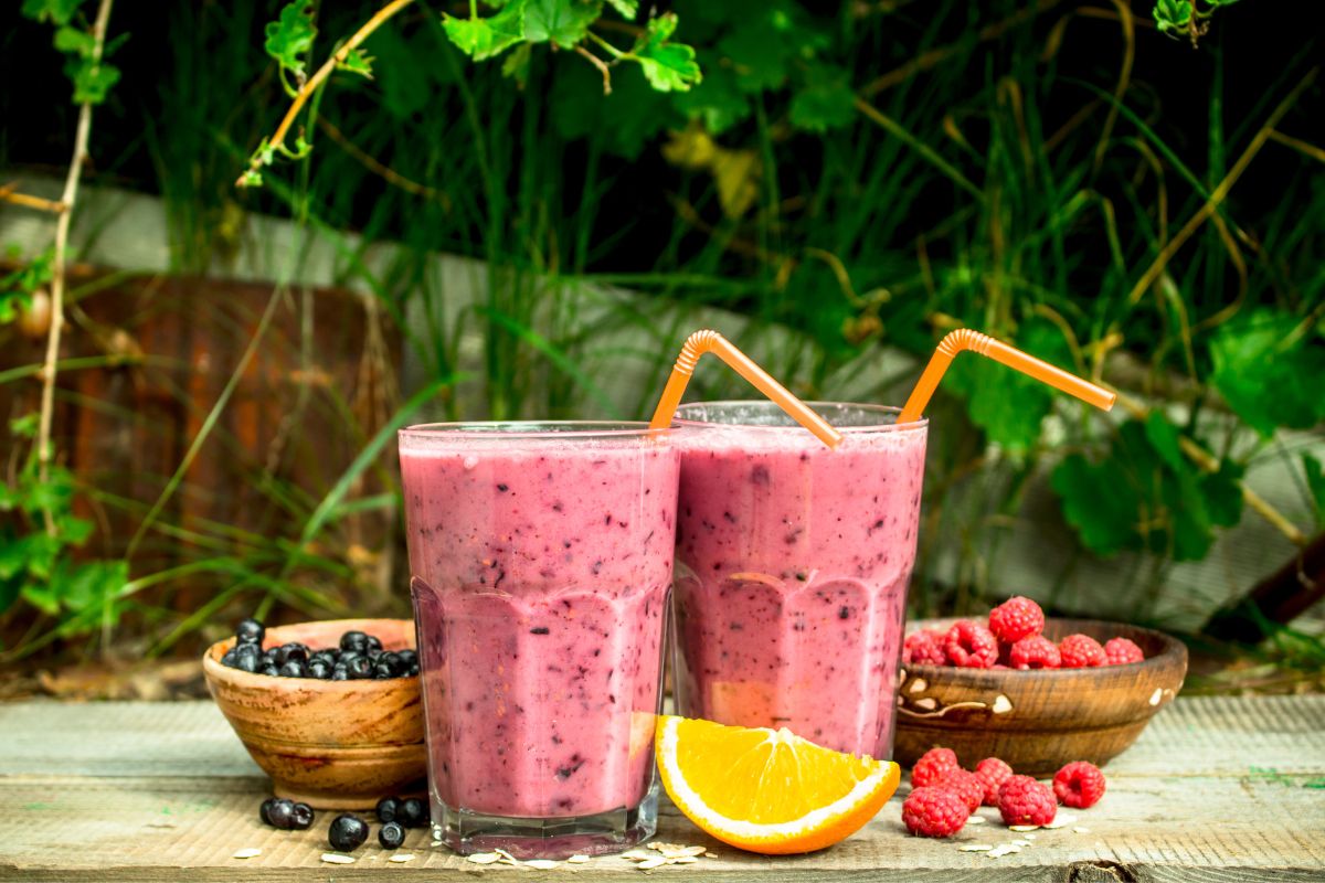 15 Smoothies That Don’t Include Bananas
