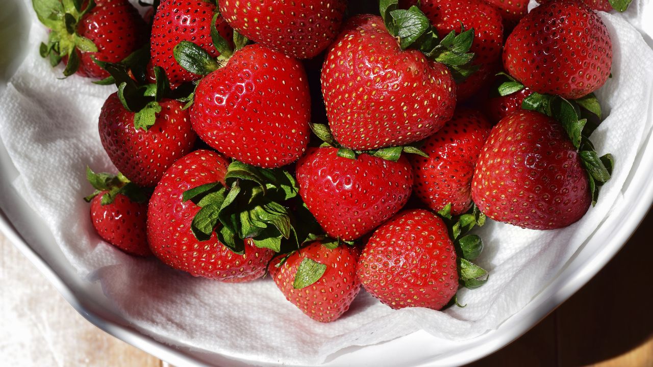 28 Strawberry Purée Recipes That Are So Easy You Won’t Be Able To Resist!