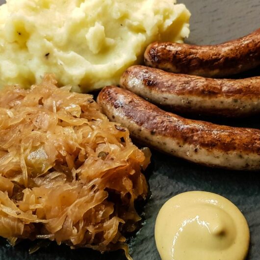 17 Delicious Side Dishes You Can Serve With Bratwurst