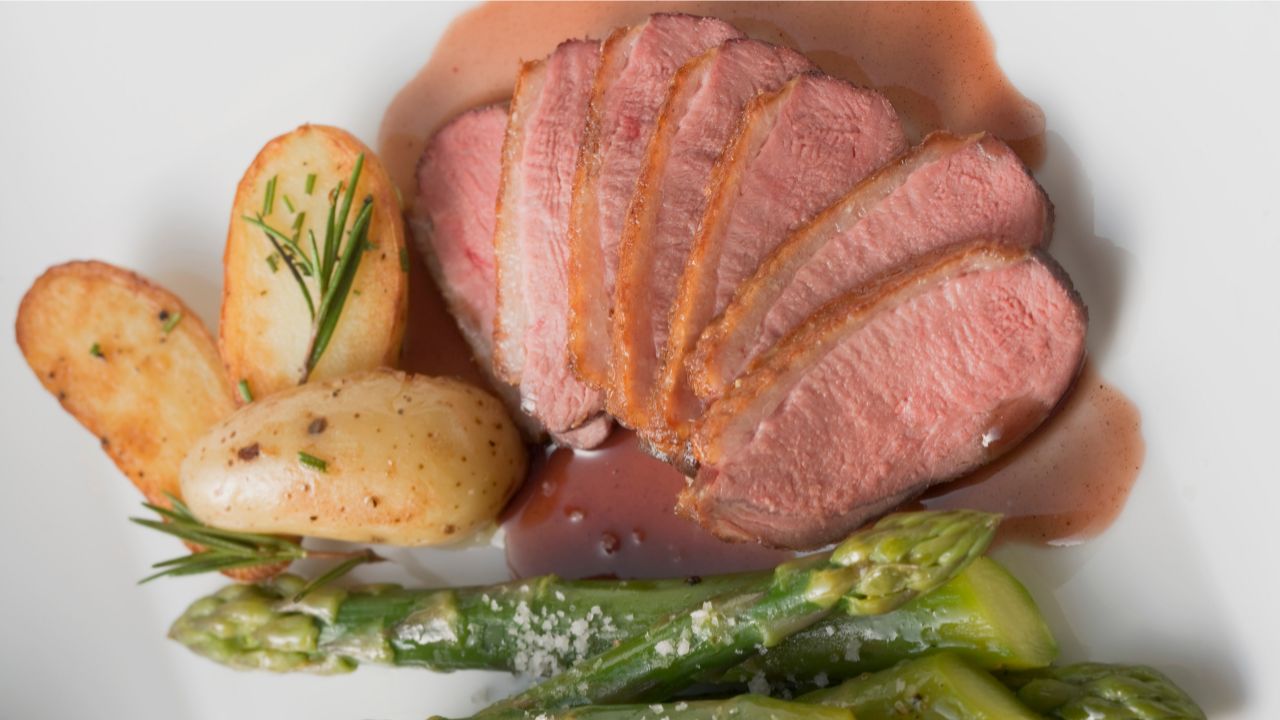 20 Delicious And Easy Side Dishes For A Duck Breast Dish (1)