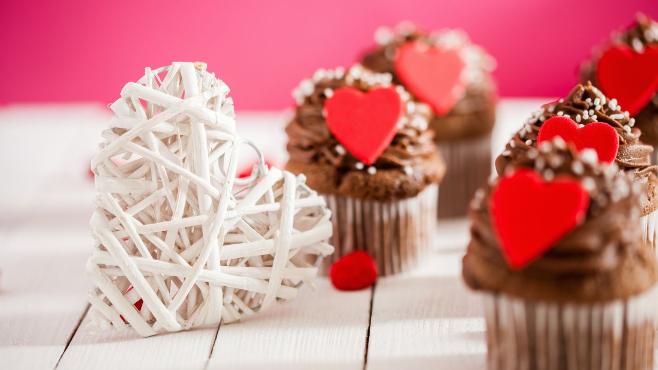 33-Decadent-Valentines-Day-Desserts-1