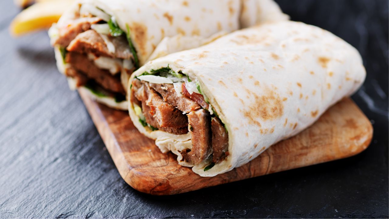 33 Healthy & Delicious Pita Recipes You Can’t Resist