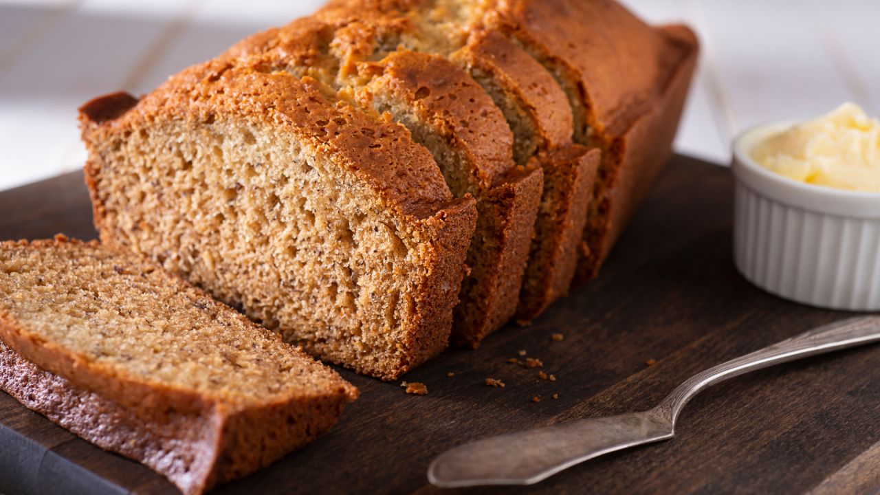 33 Yummy Fruity Bread Recipes To Try Today