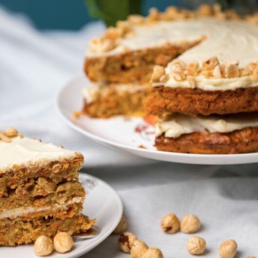 35 Best And Tasty Thanksgiving Cake Recipes