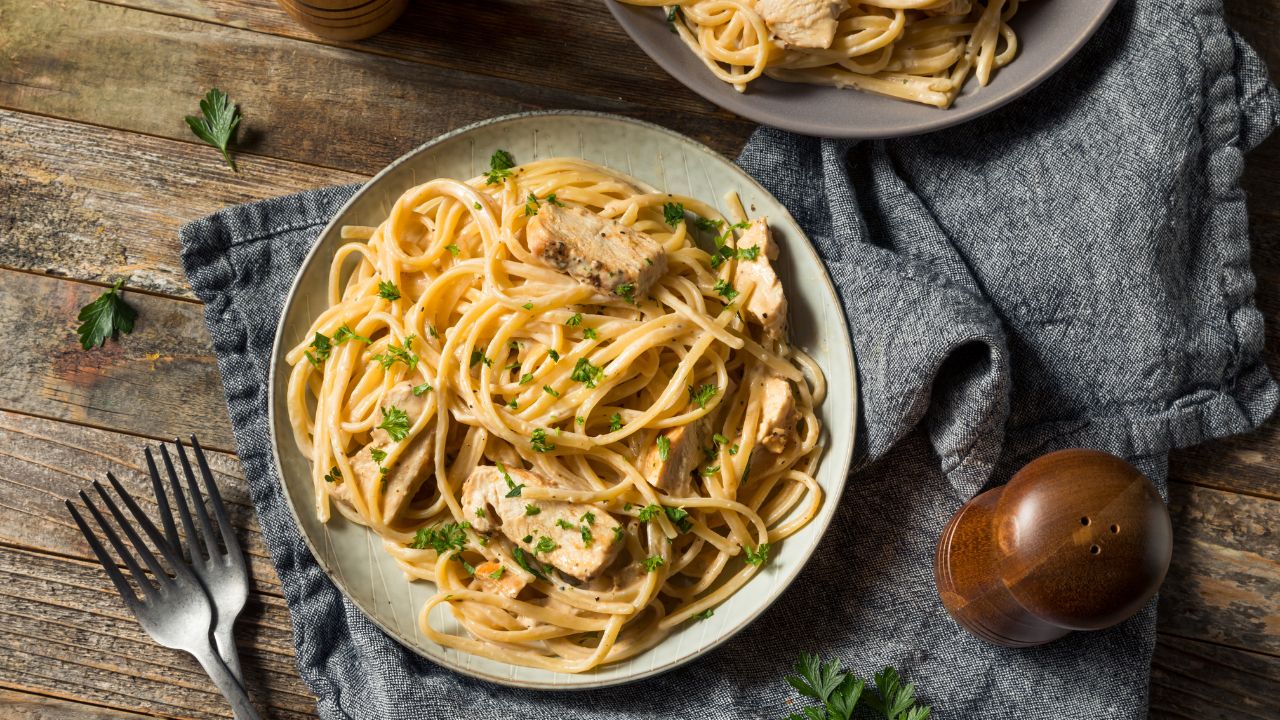 20 Perfect Sides to Serve with Fettuccine Alfredo